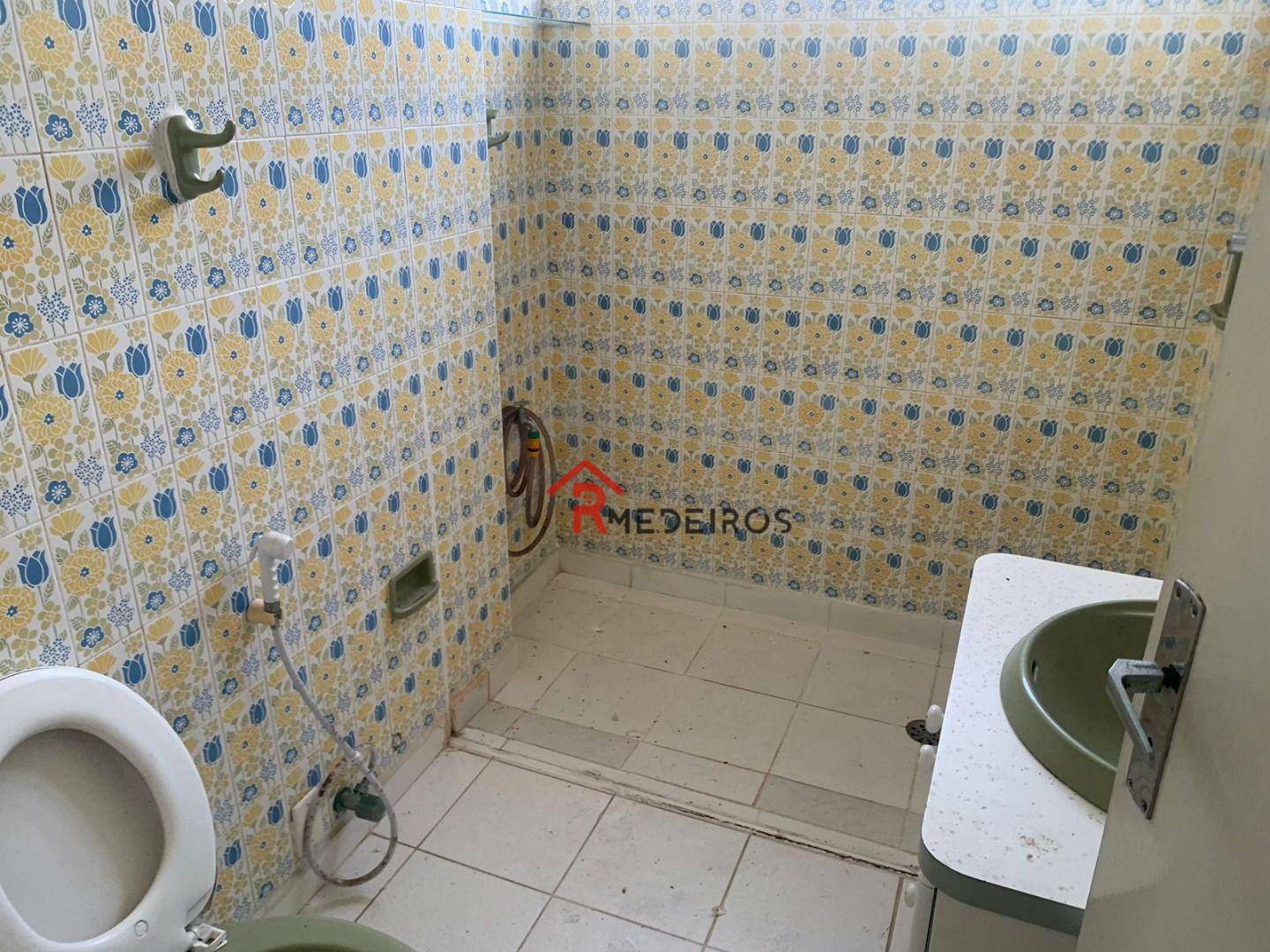 Apartamento à venda com 2 quartos, 60m² - Foto 15