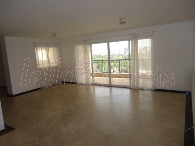 Apartamento para alugar com 3 quartos, 192m² - Foto 2