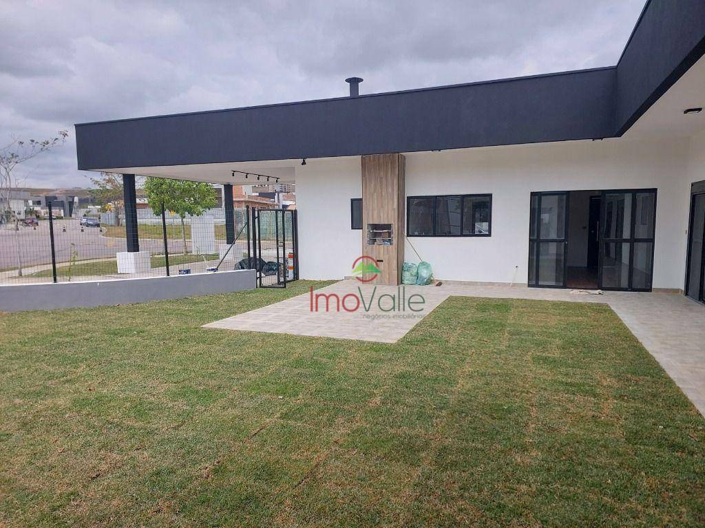 Casa de Condomínio à venda com 4 quartos, 238m² - Foto 12