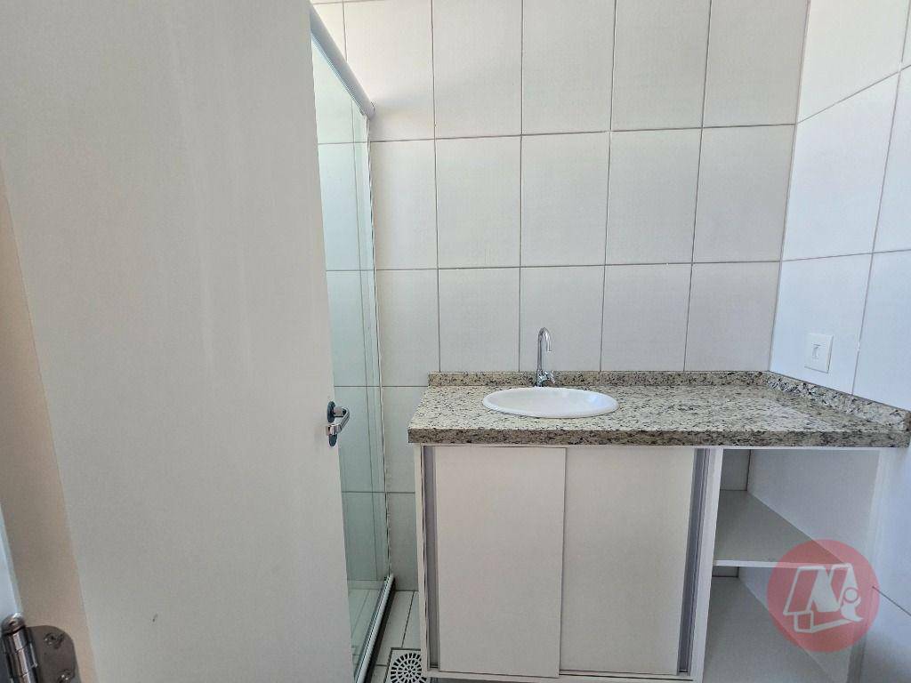 Apartamento para alugar com 3 quartos, 74m² - Foto 20