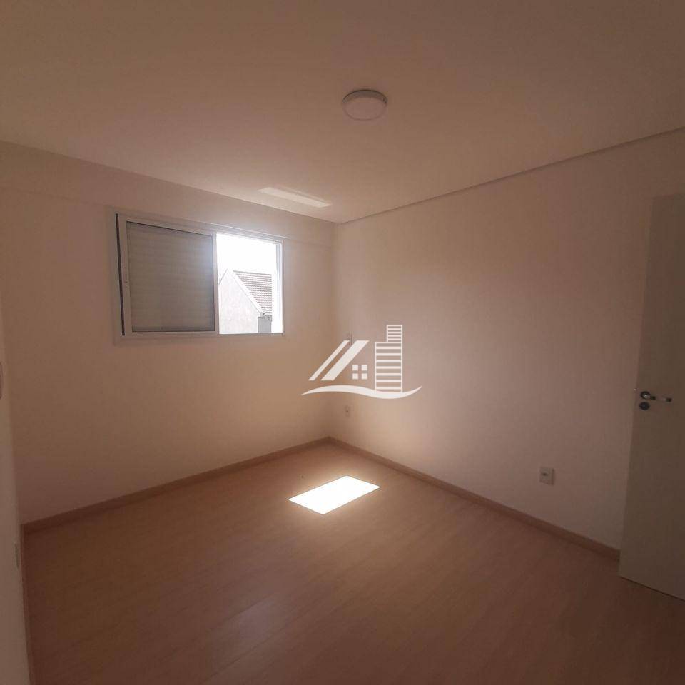 Sobrado à venda com 3 quartos, 186m² - Foto 8