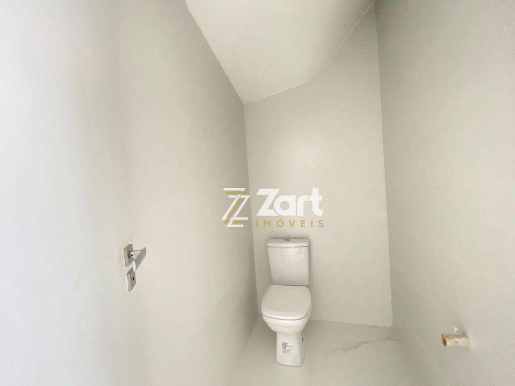 Apartamento à venda com 3 quartos, 210m² - Foto 11