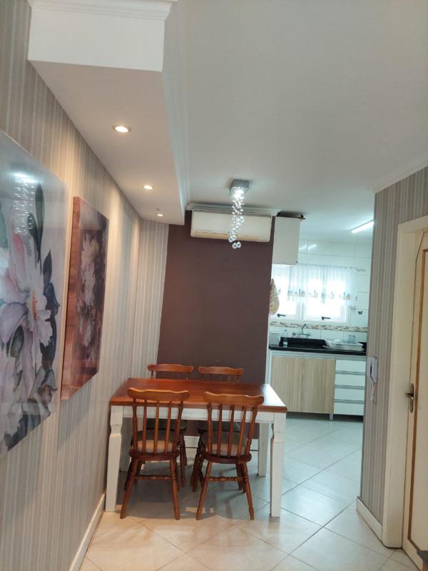 Casa à venda com 2 quartos, 63m² - Foto 31