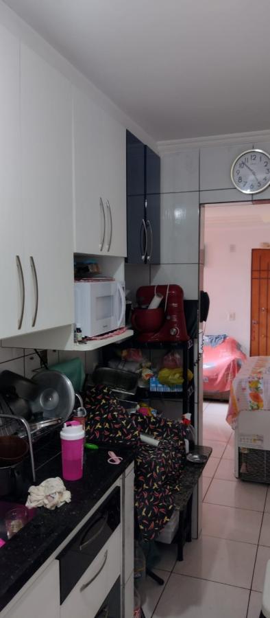 Apartamento à venda com 2 quartos, 42m² - Foto 2