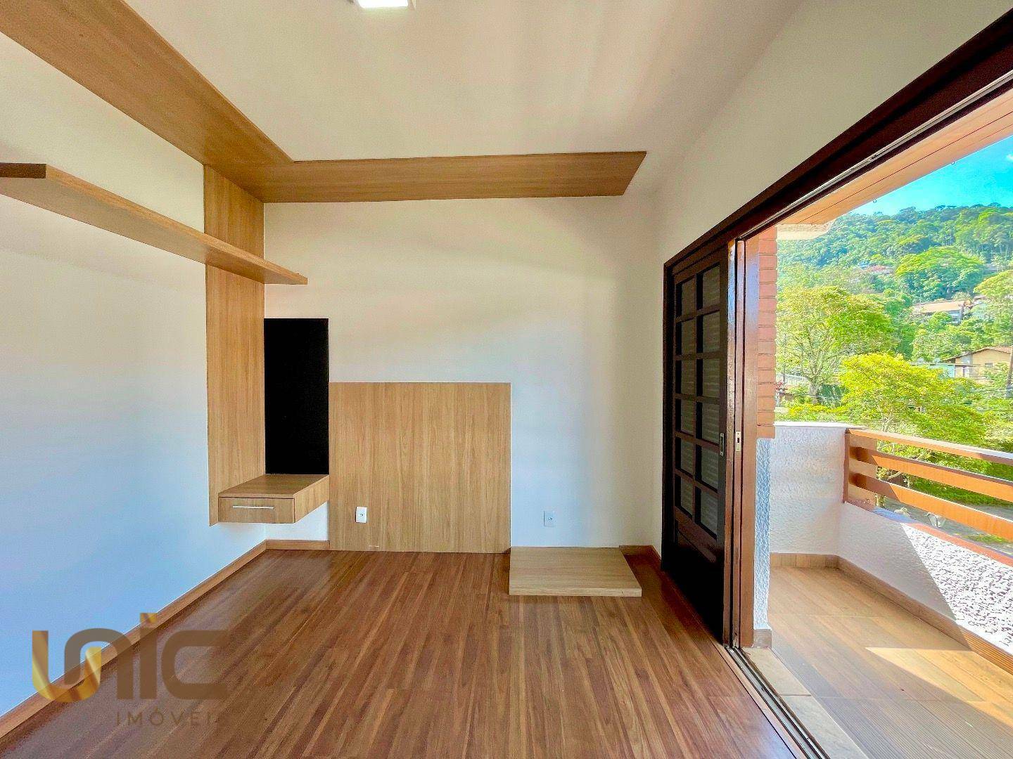 Casa de Condomínio à venda com 4 quartos, 197m² - Foto 37