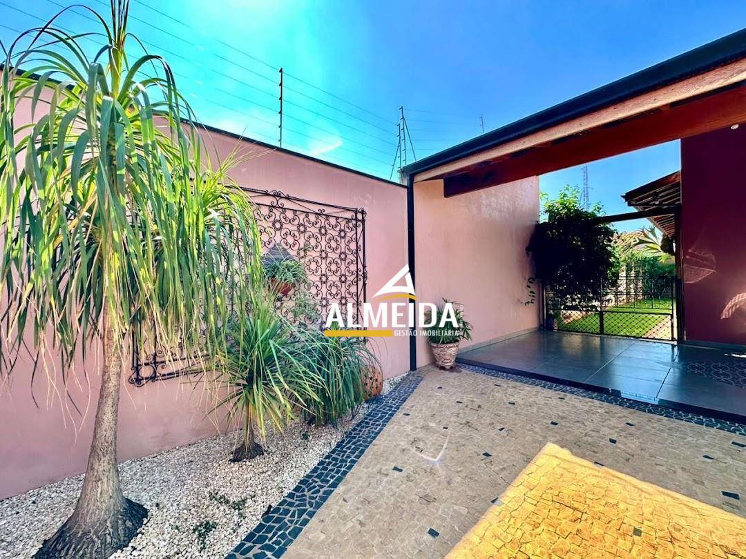 Casa, 3 quartos, 195 m² - Foto 13