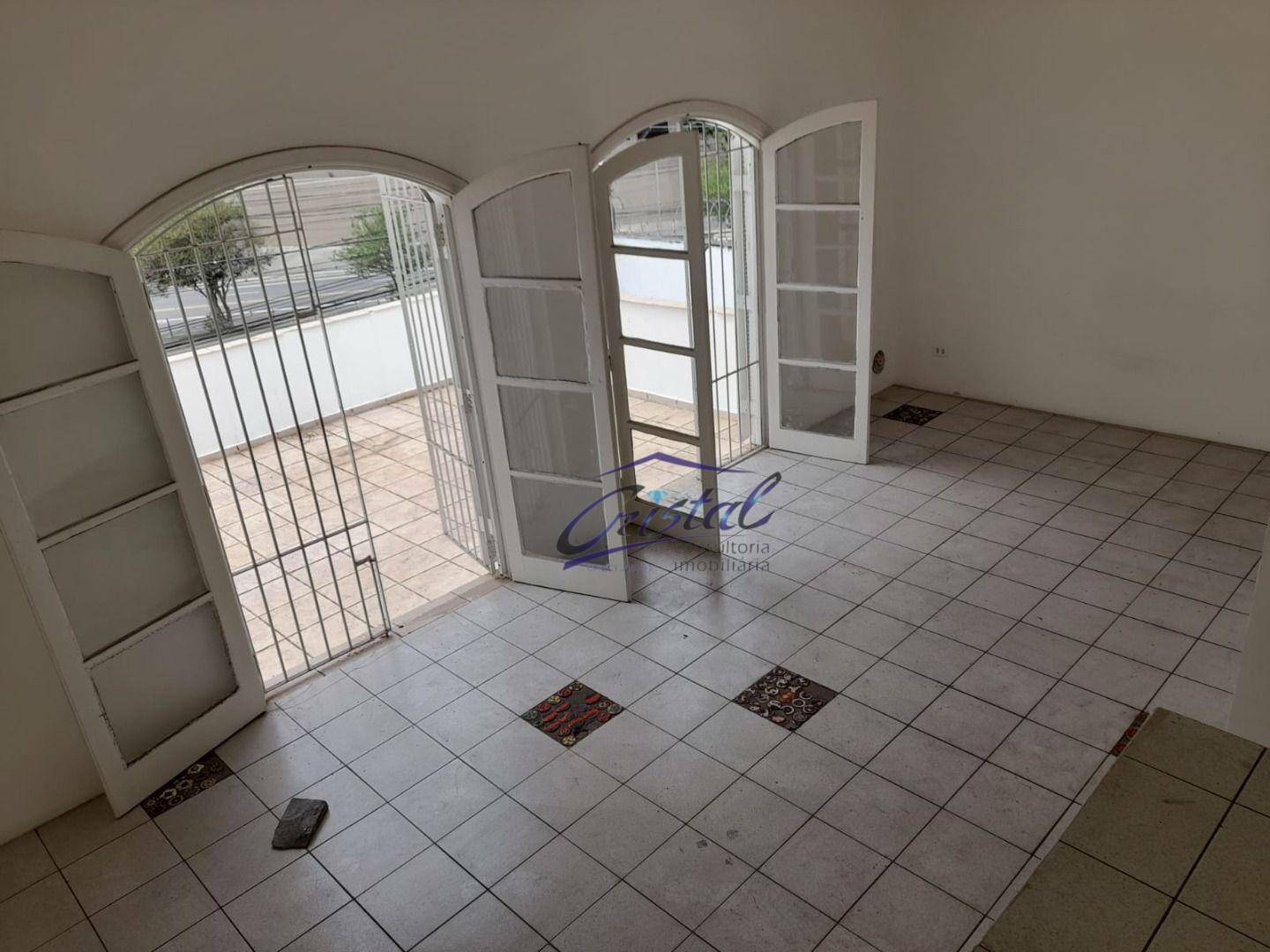 Casa à venda com 3 quartos, 162m² - Foto 3