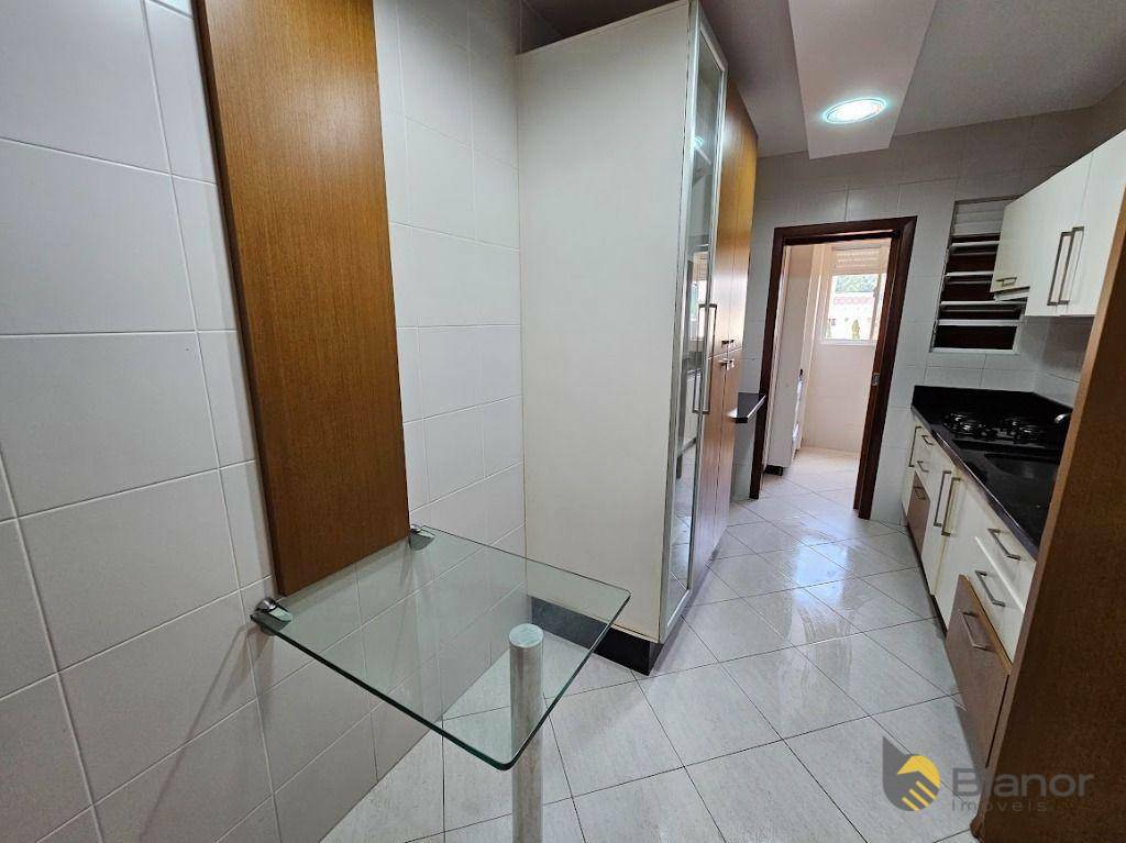 Apartamento à venda com 3 quartos, 90m² - Foto 13