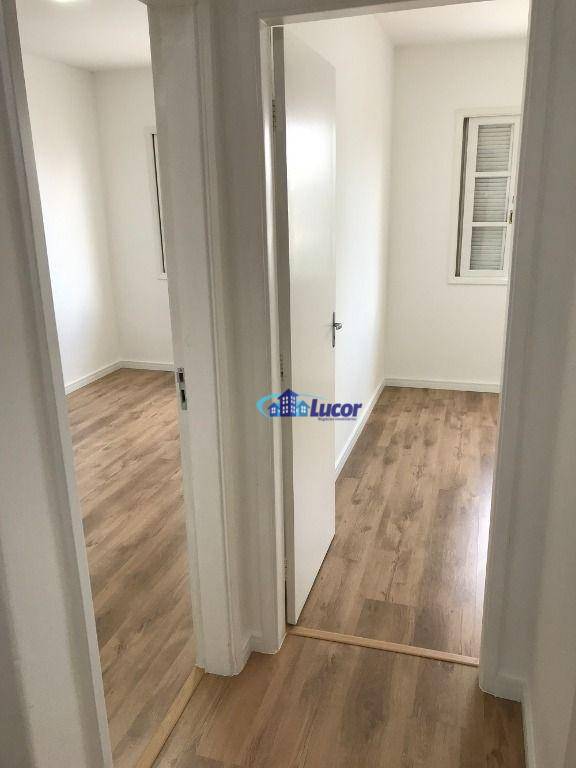 Sobrado à venda com 4 quartos, 180m² - Foto 12