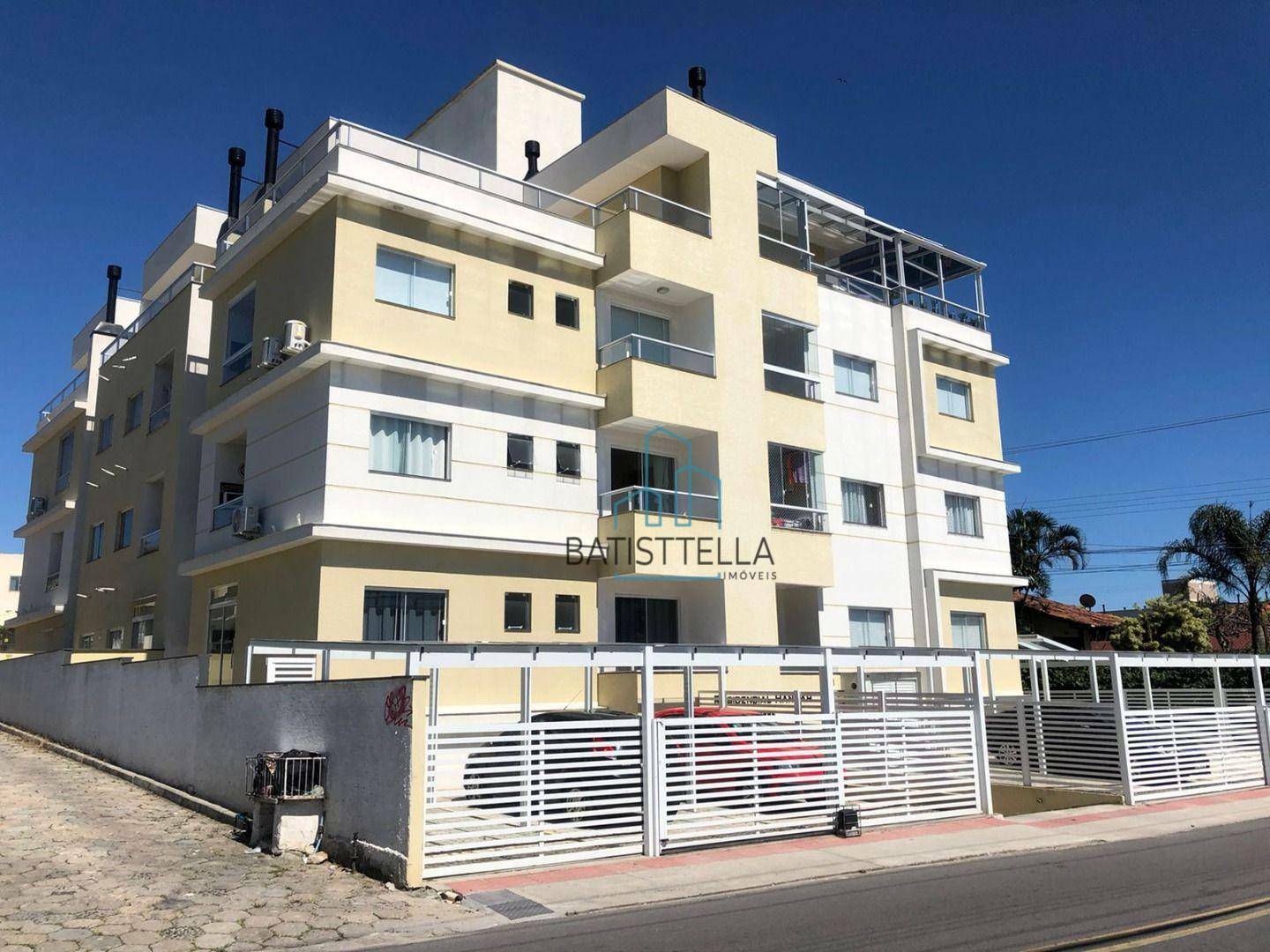 Apartamento à venda com 2 quartos, 70m² - Foto 4