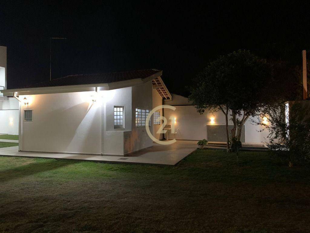 Casa à venda com 5 quartos, 585m² - Foto 18