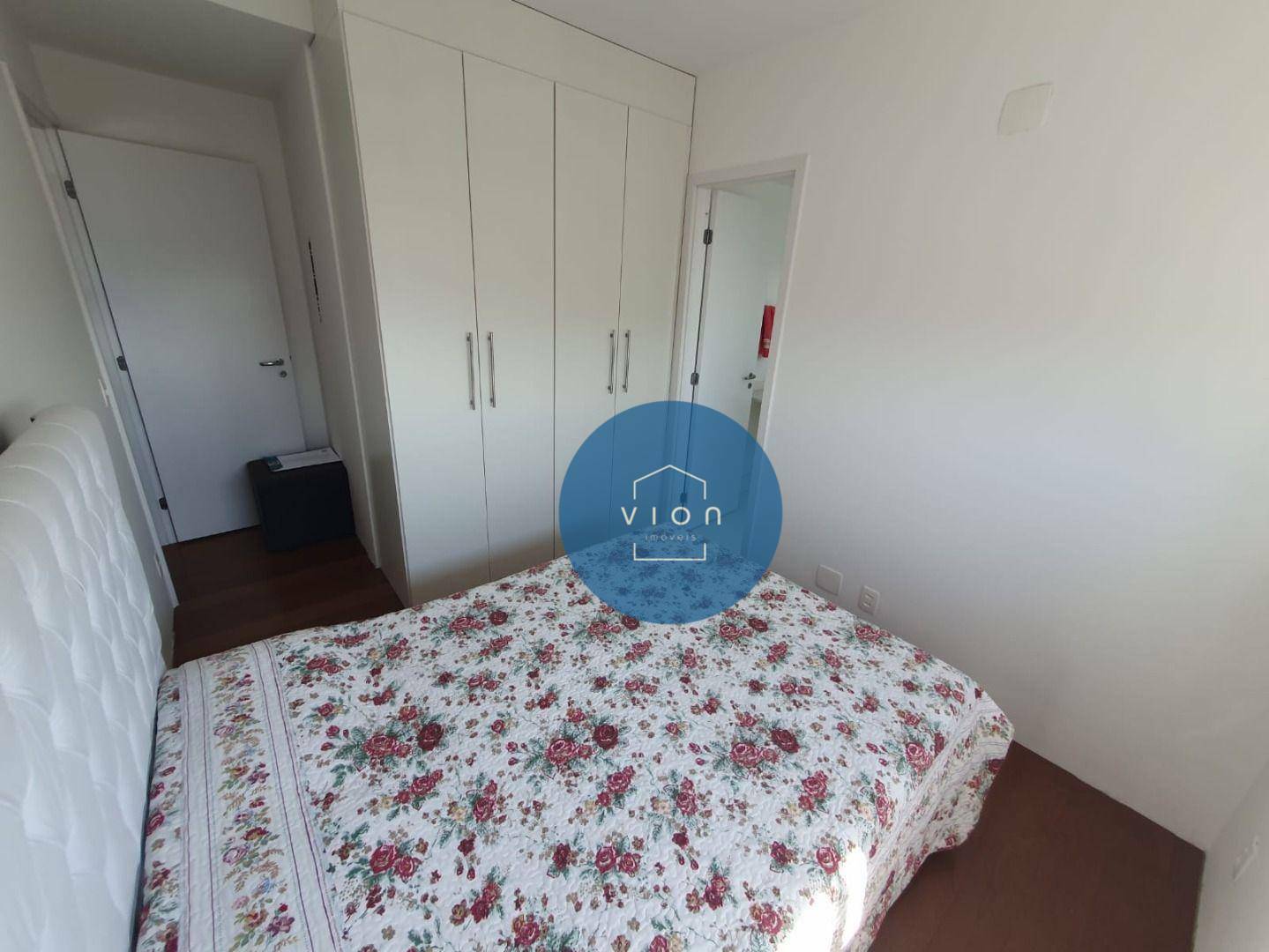 Apartamento à venda com 2 quartos, 62m² - Foto 17