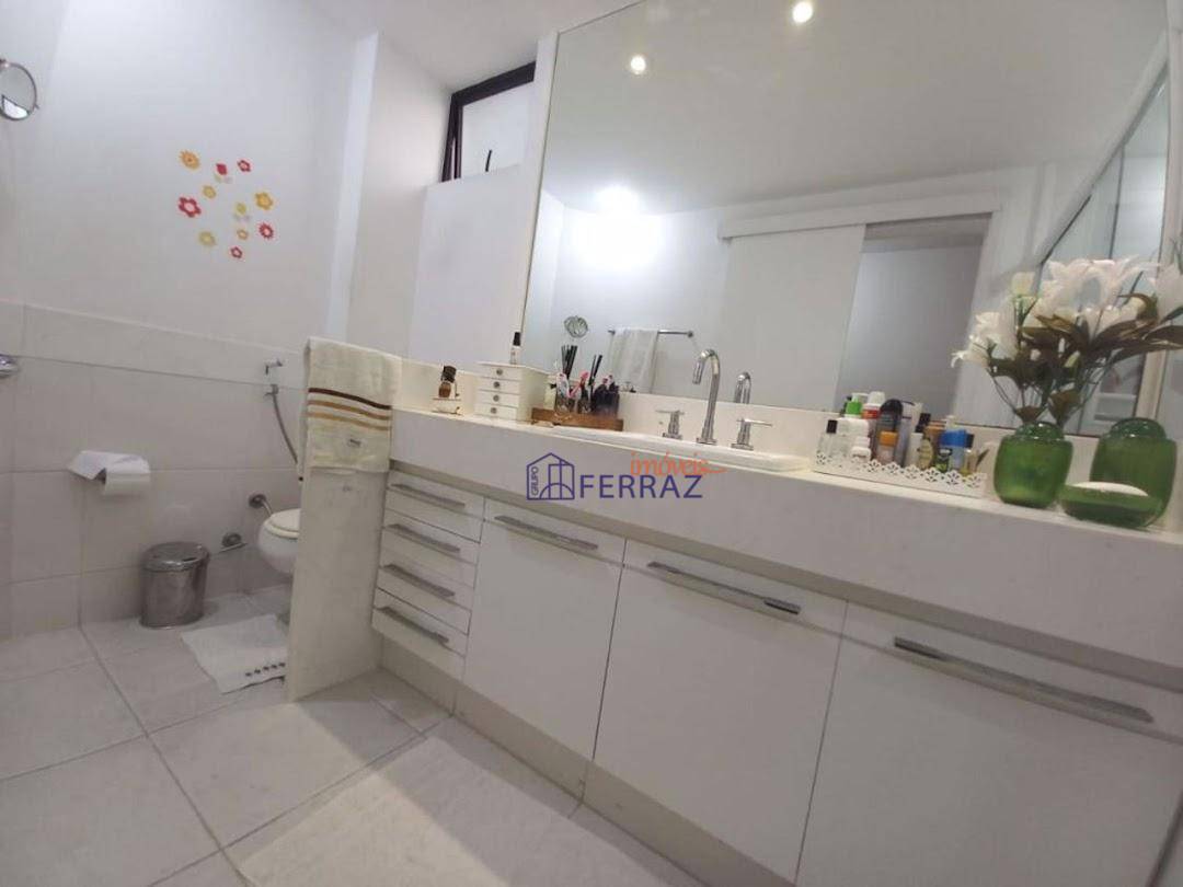 Apartamento à venda com 4 quartos, 254m² - Foto 2