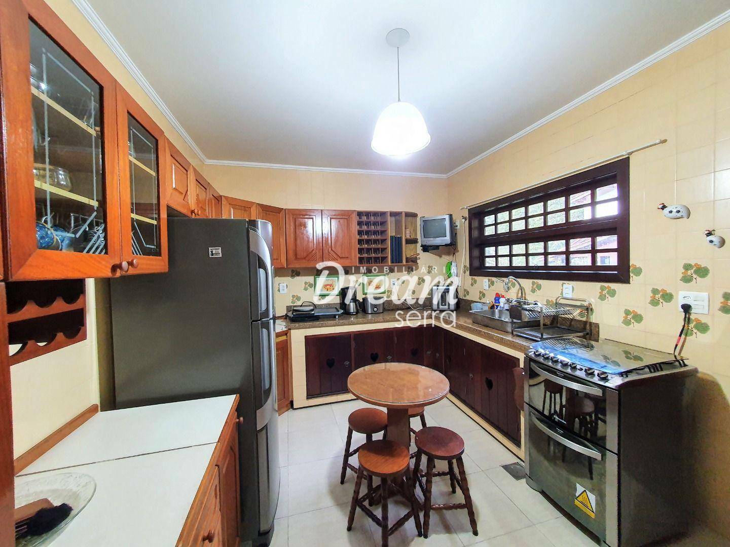 Casa de Condomínio à venda com 3 quartos, 186m² - Foto 21