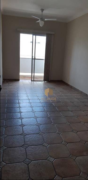 Apartamento à venda com 2 quartos, 89m² - Foto 2