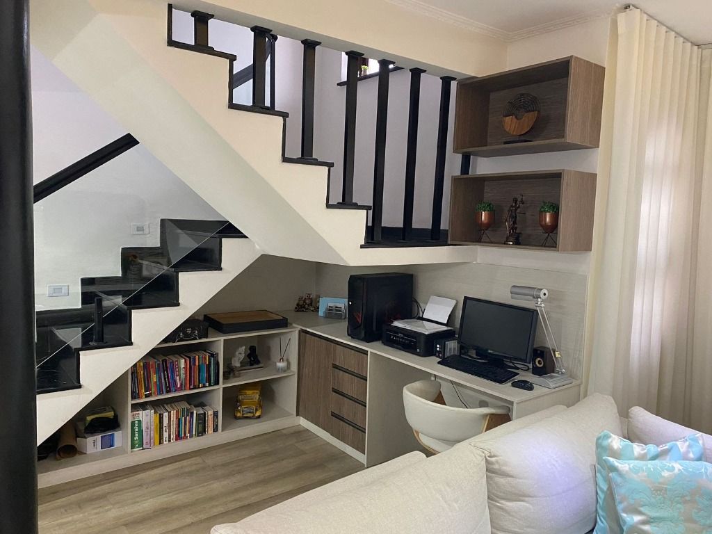 Casa à venda com 3 quartos, 286m² - Foto 3