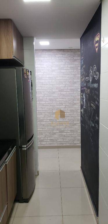 Apartamento à venda com 2 quartos, 49m² - Foto 19