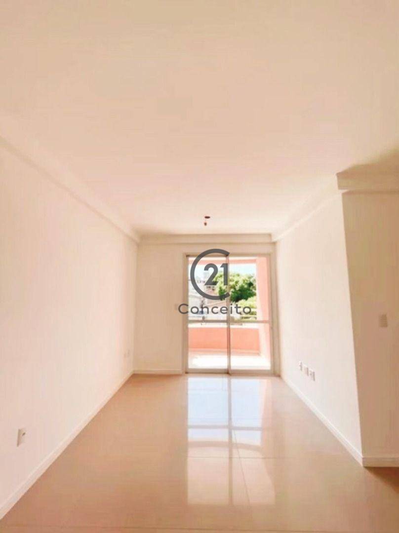 Apartamento à venda com 2 quartos, 74m² - Foto 4