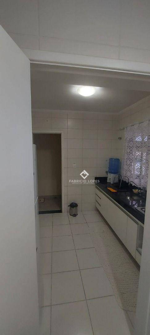 Casa à venda com 3 quartos, 120m² - Foto 14