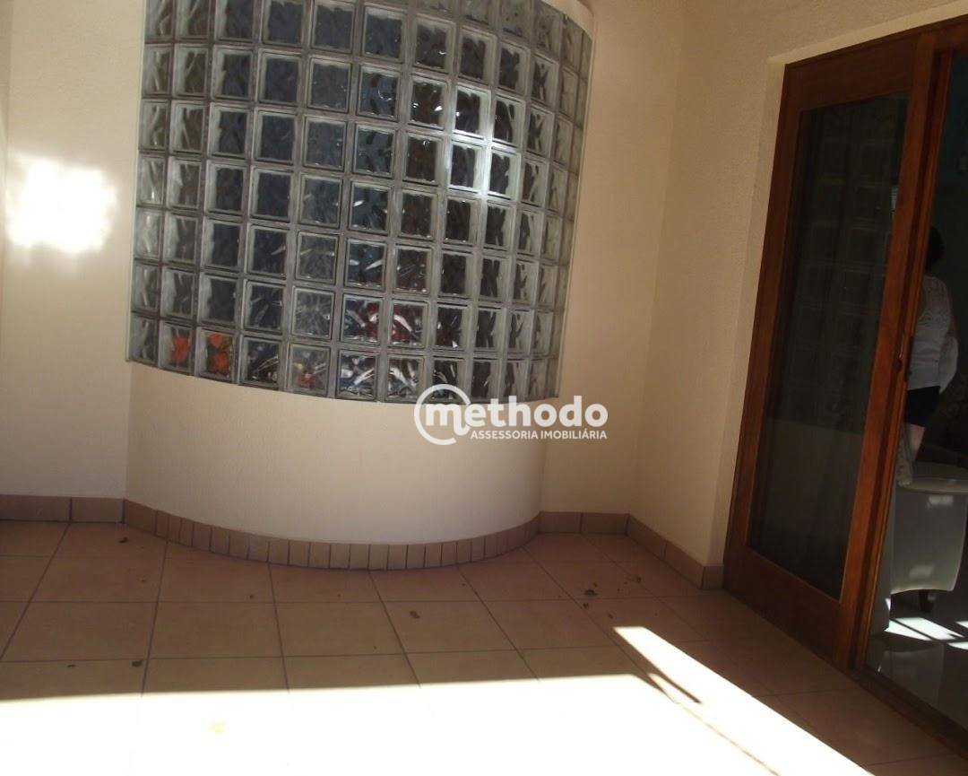 Casa à venda com 5 quartos, 289m² - Foto 8