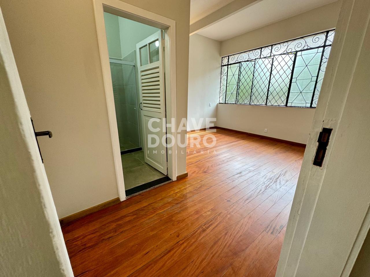 Apartamento à venda com 3 quartos, 94m² - Foto 9