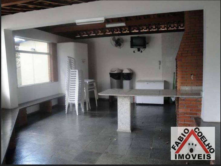 Apartamento à venda com 3 quartos, 75m² - Foto 18