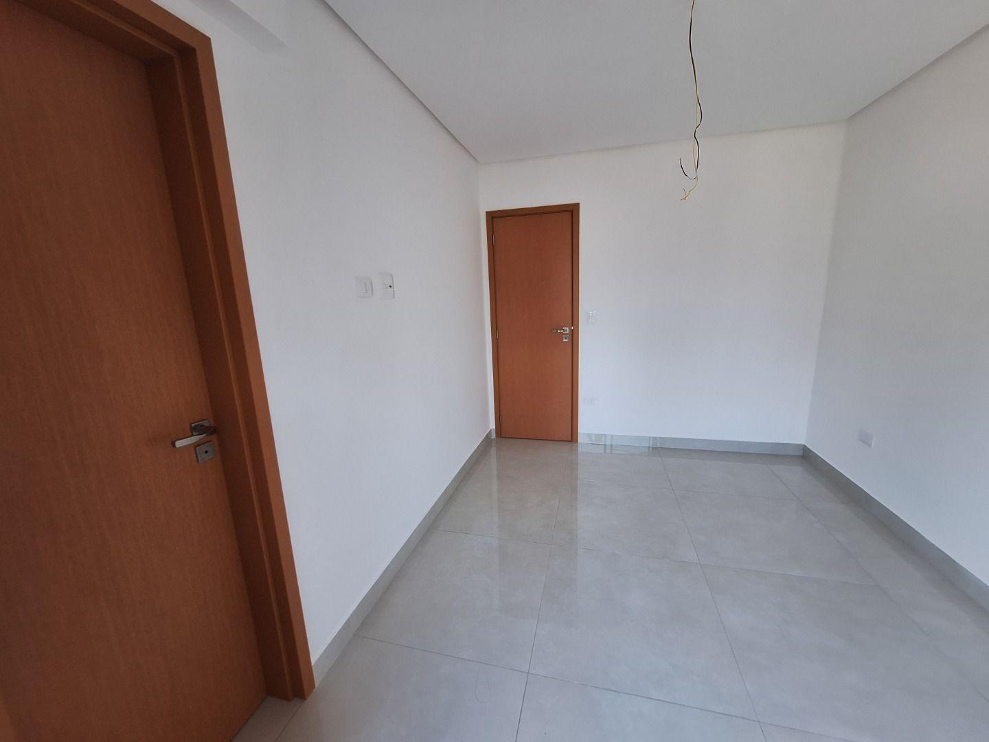 Apartamento à venda com 2 quartos, 72m² - Foto 11