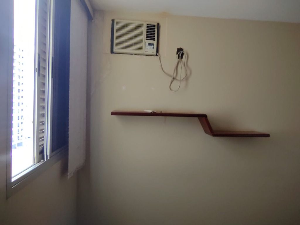 Apartamento à venda com 3 quartos, 162m² - Foto 11