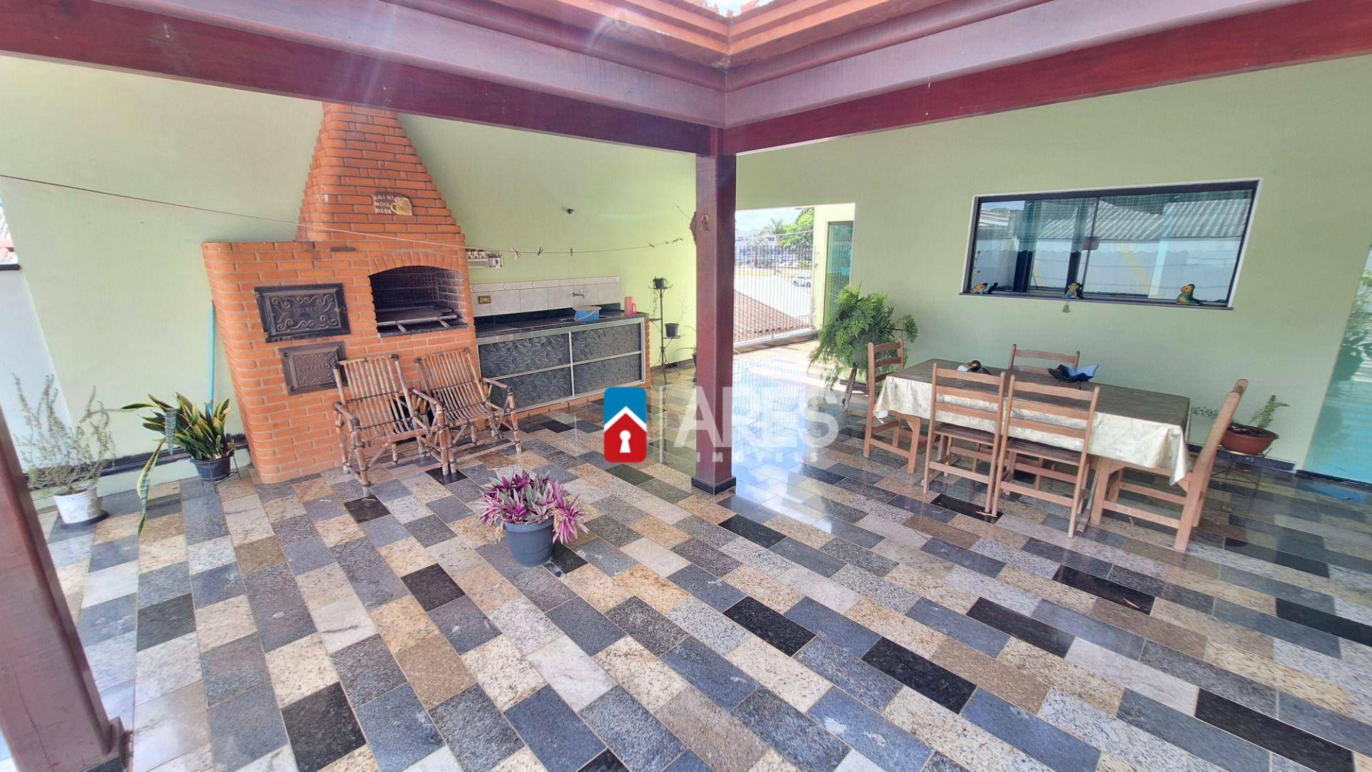 Casa, 3 quartos, 130 m² - Foto 1