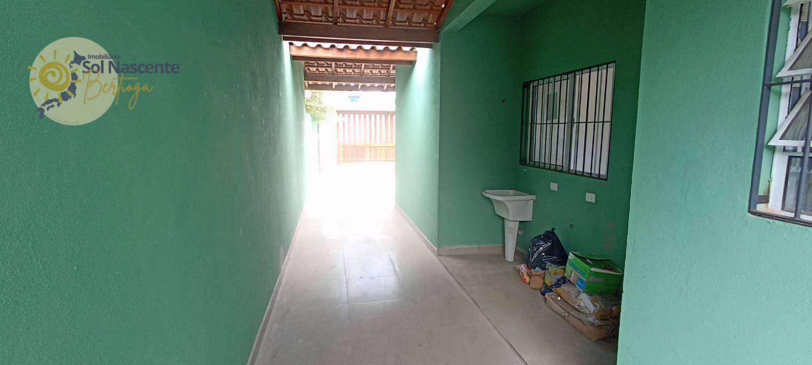 Casa à venda com 2 quartos, 72m² - Foto 27