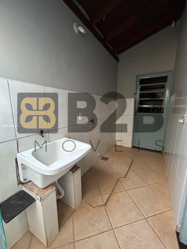 Casa à venda com 3 quartos, 199m² - Foto 20