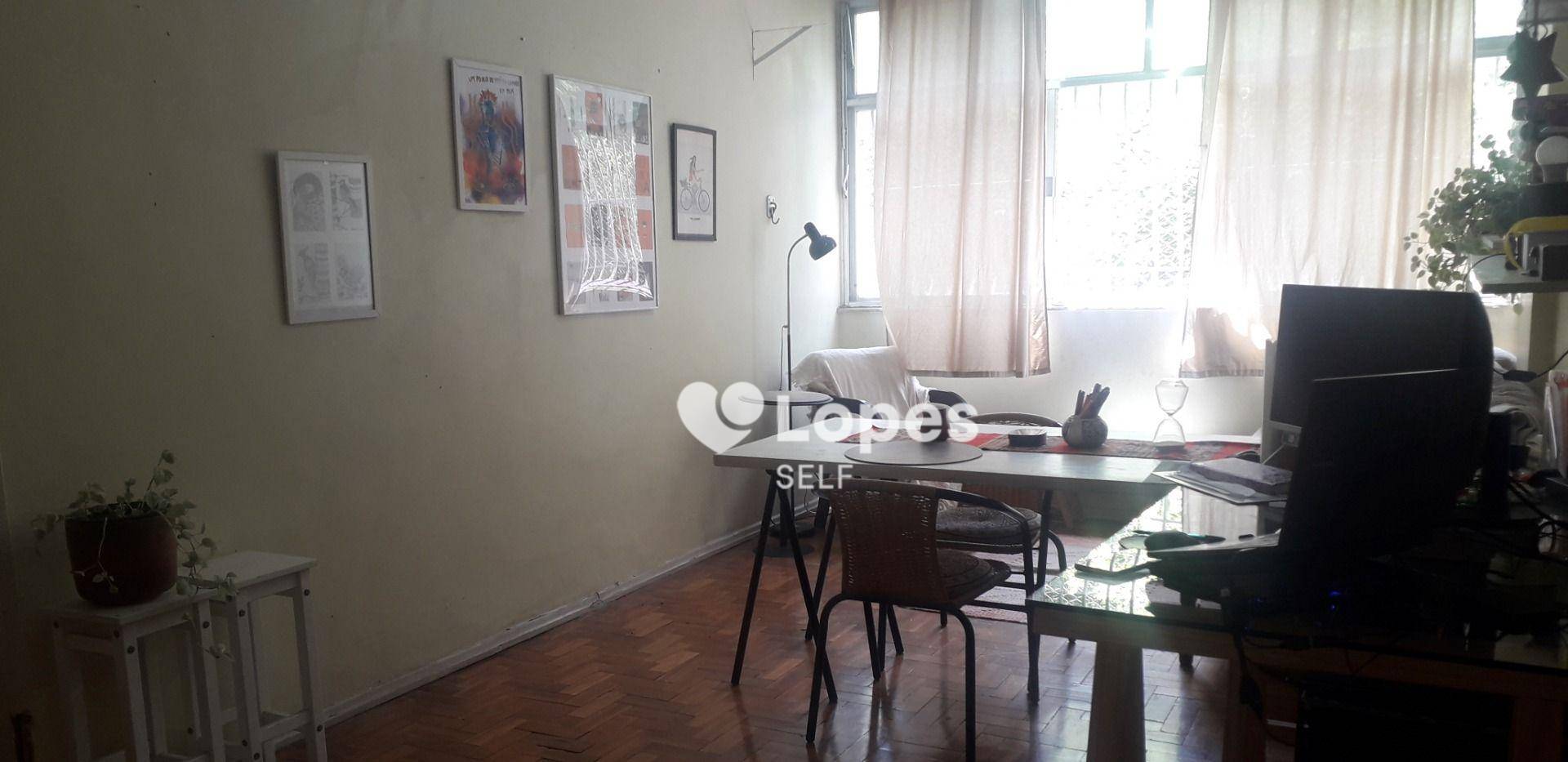 Apartamento à venda com 2 quartos, 82m² - Foto 1