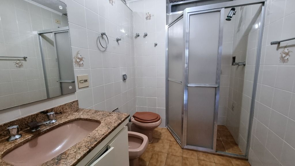 Apartamento à venda com 3 quartos, 190m² - Foto 14