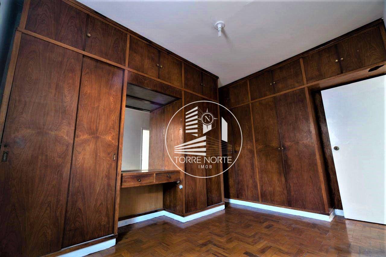 Apartamento à venda com 4 quartos, 154m² - Foto 9