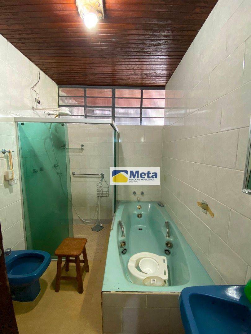 Casa de Condomínio à venda com 4 quartos, 348m² - Foto 9