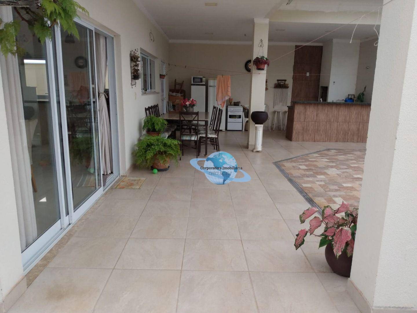 Casa de Condomínio à venda com 3 quartos, 250m² - Foto 26