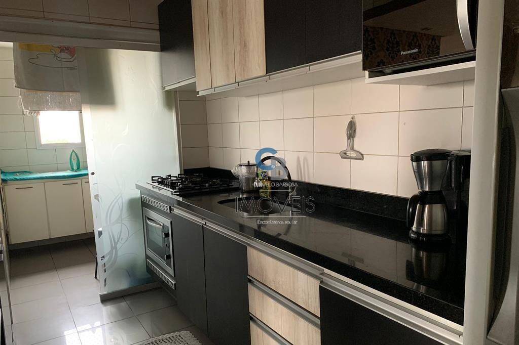 Apartamento à venda com 3 quartos, 98m² - Foto 13