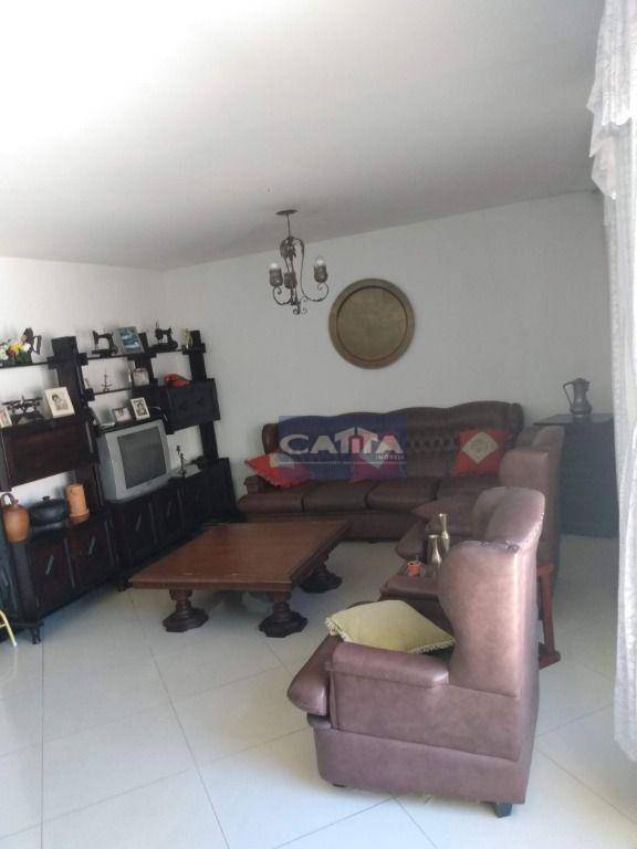 Casa à venda com 3 quartos, 190m² - Foto 3