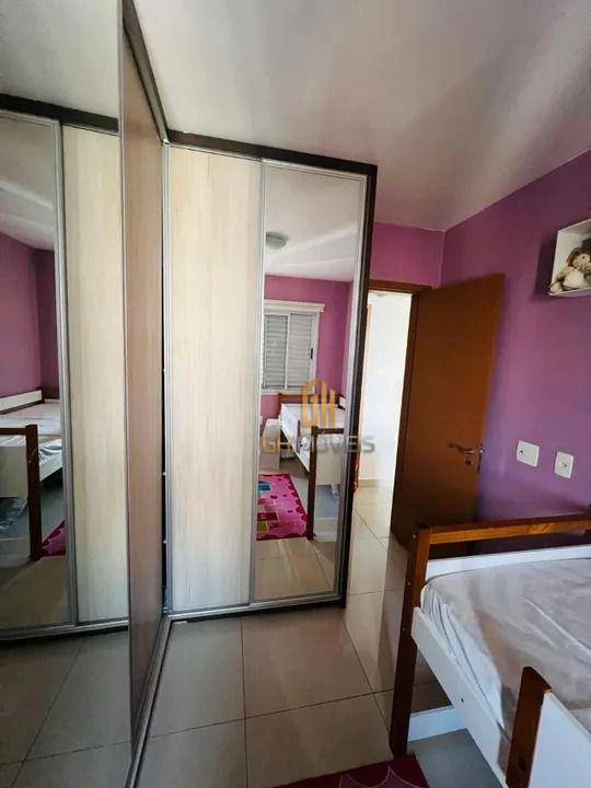 Apartamento à venda com 2 quartos, 65m² - Foto 8