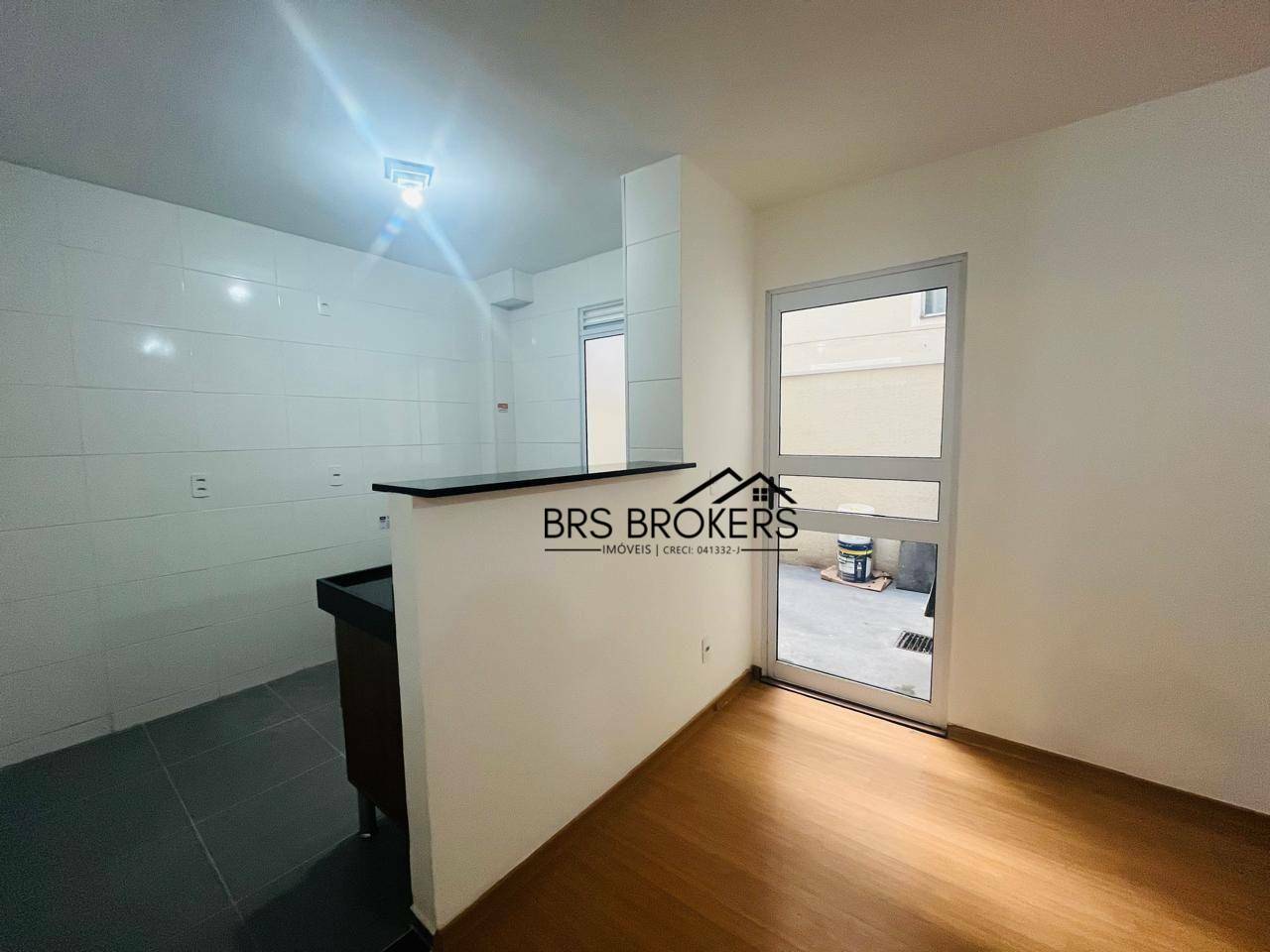 Apartamento à venda com 2 quartos, 38m² - Foto 21
