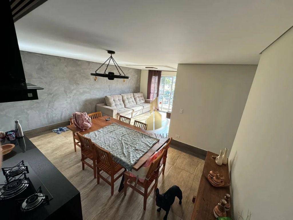 Apartamento à venda com 3 quartos, 98m² - Foto 3