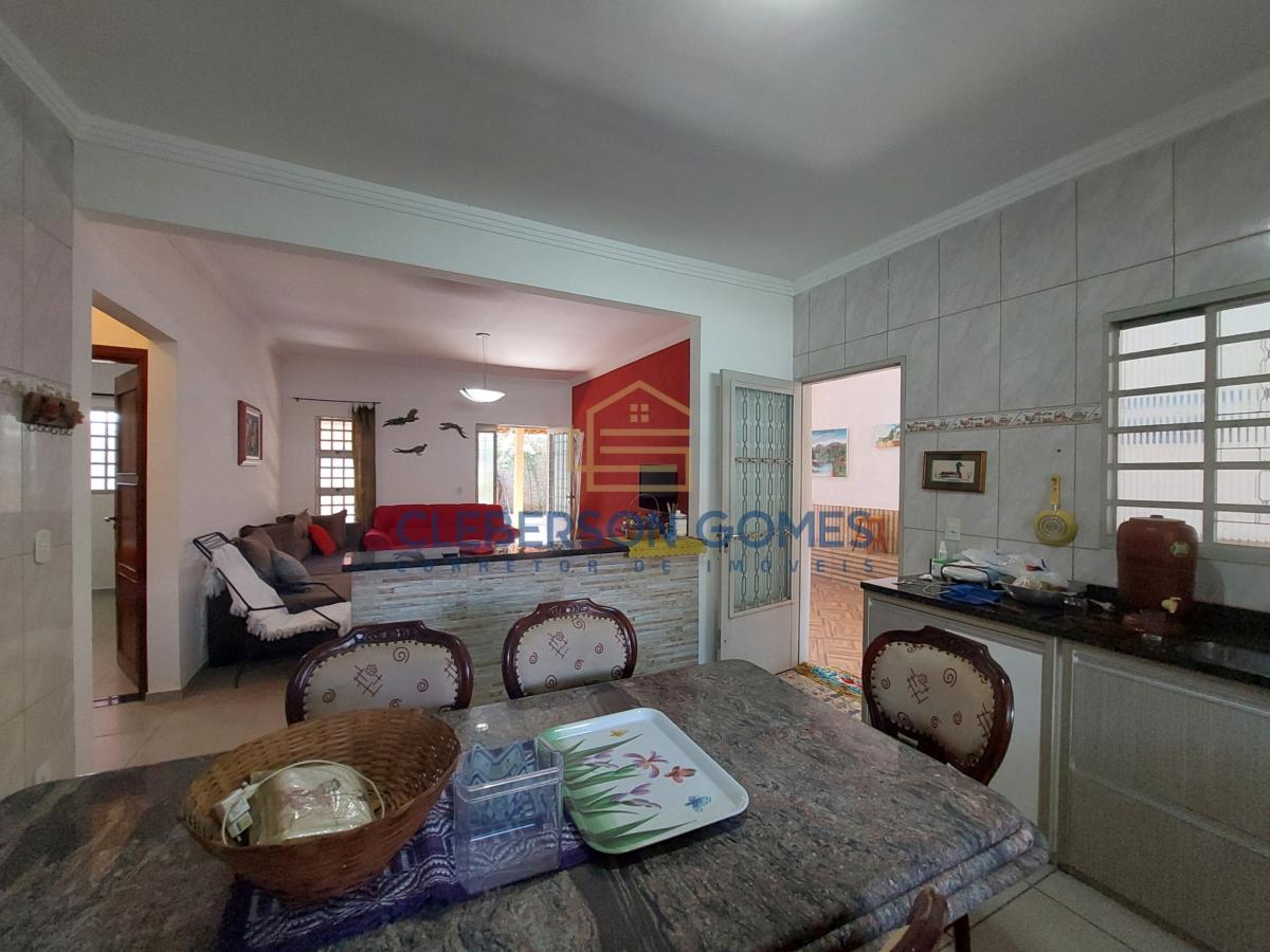 Casa à venda com 4 quartos, 360m² - Foto 15