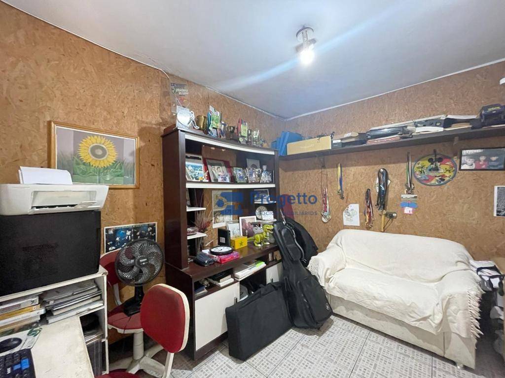 Casa à venda com 3 quartos, 229m² - Foto 20