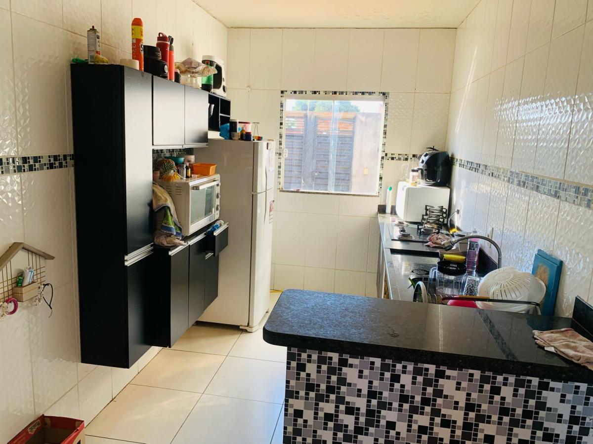 Casa à venda com 2 quartos, 180m² - Foto 5