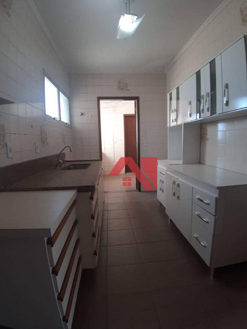 Apartamento à venda com 3 quartos, 104m² - Foto 12