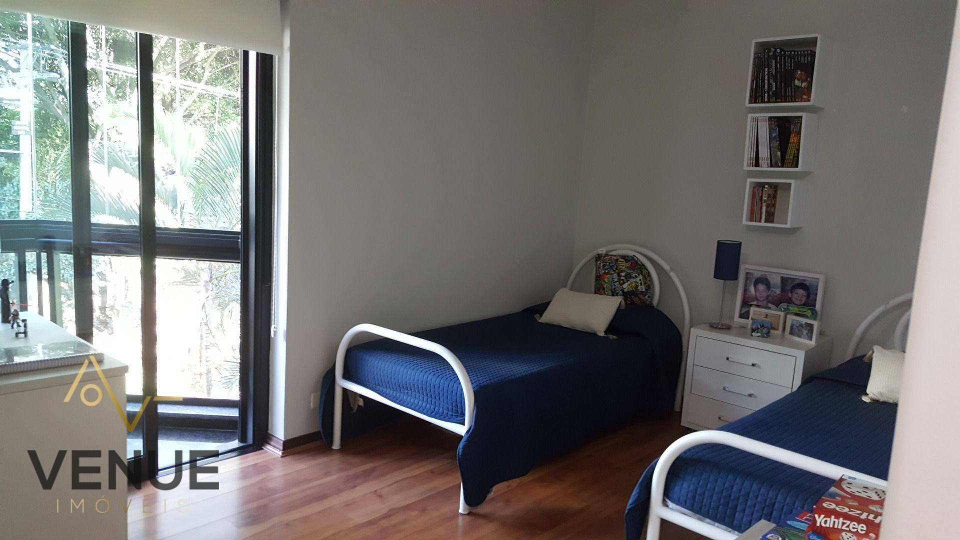 Apartamento à venda com 5 quartos, 300m² - Foto 30