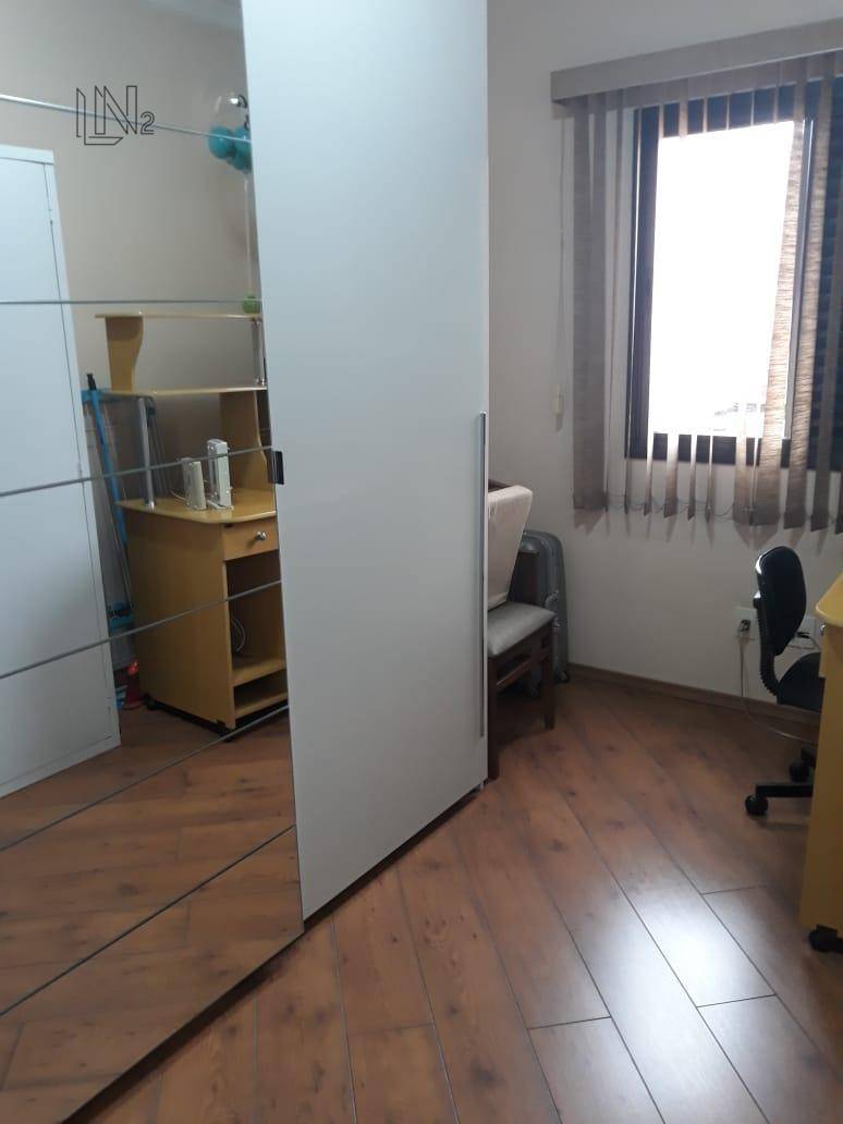 Apartamento à venda com 3 quartos, 100m² - Foto 8