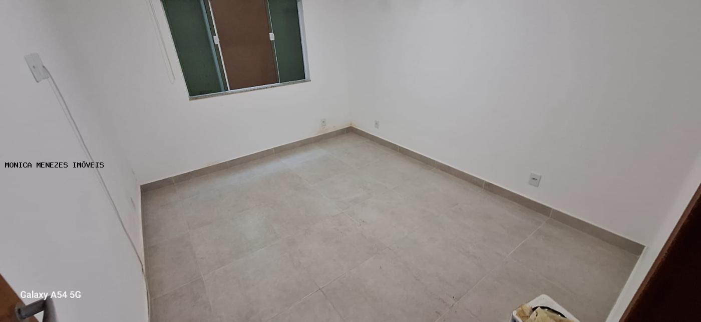 Casa de Condomínio para alugar com 3 quartos, 150m² - Foto 13