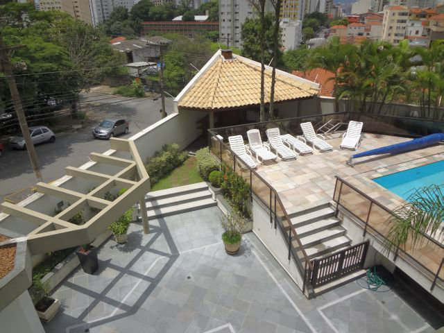 Apartamento à venda com 4 quartos, 180m² - Foto 2