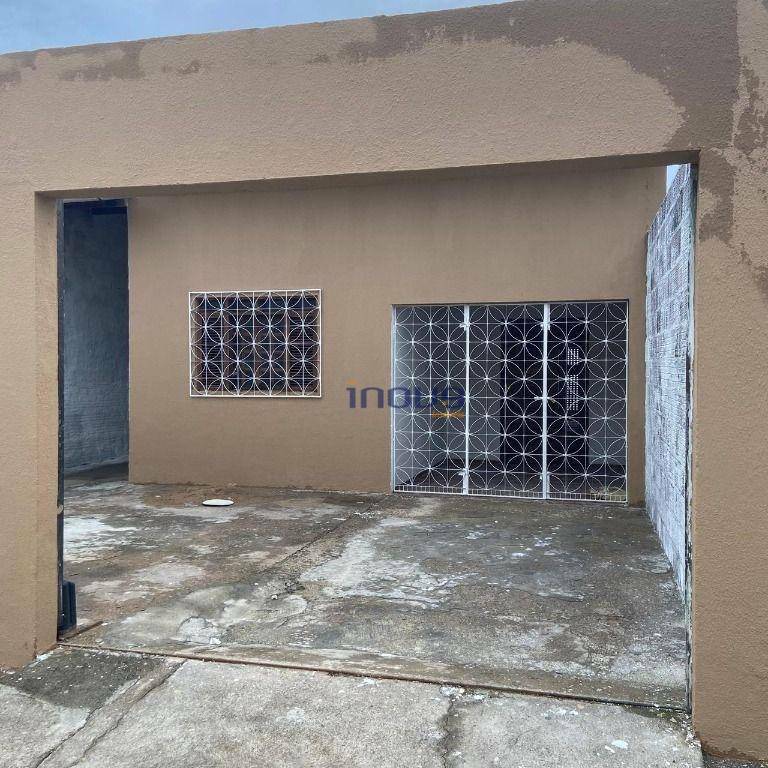 Casa à venda com 3 quartos, 90M2 - Foto 1